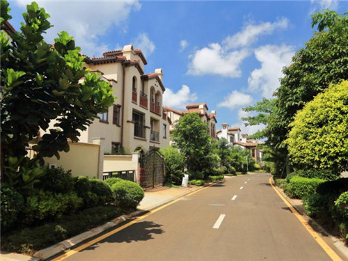 正点时光亭加盟优势是什么，开奶茶店需要什么设备